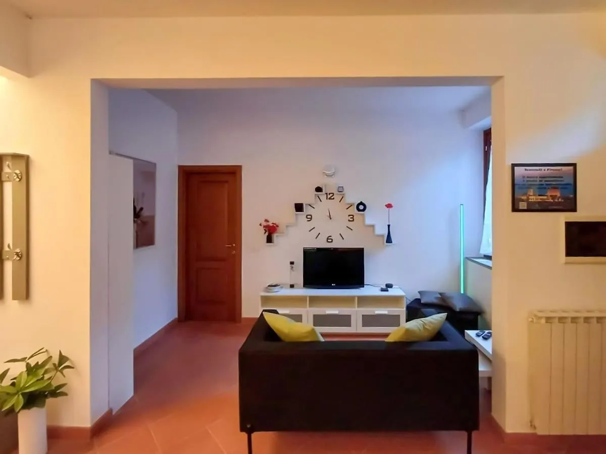Comodo Appartamento Con 2 Giardini E Vasca Idromassaggio Florence 0*,  Italy