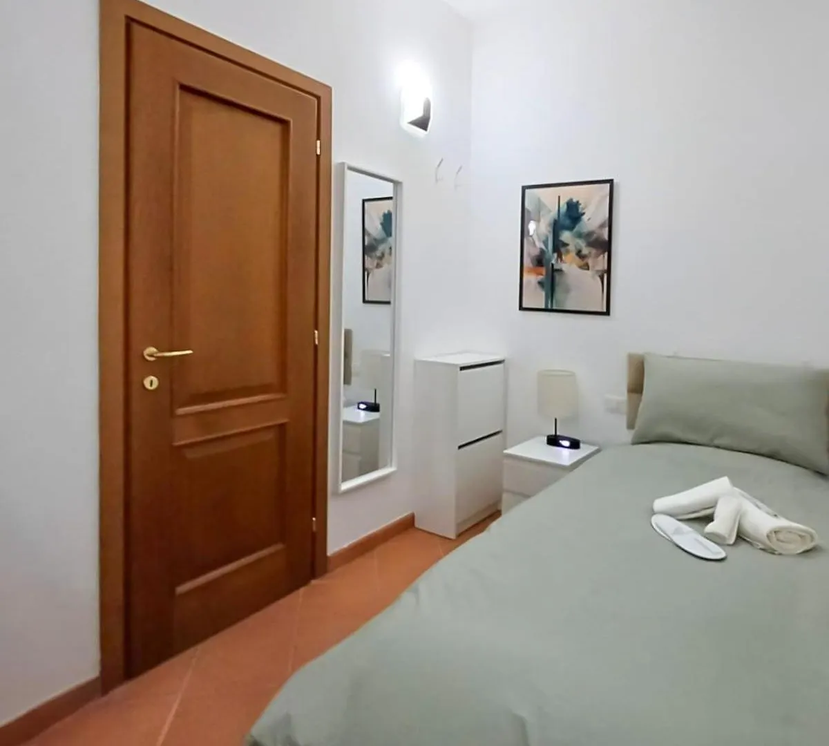 Comodo Appartamento Con 2 Giardini E Vasca Idromassaggio Florence Apartment