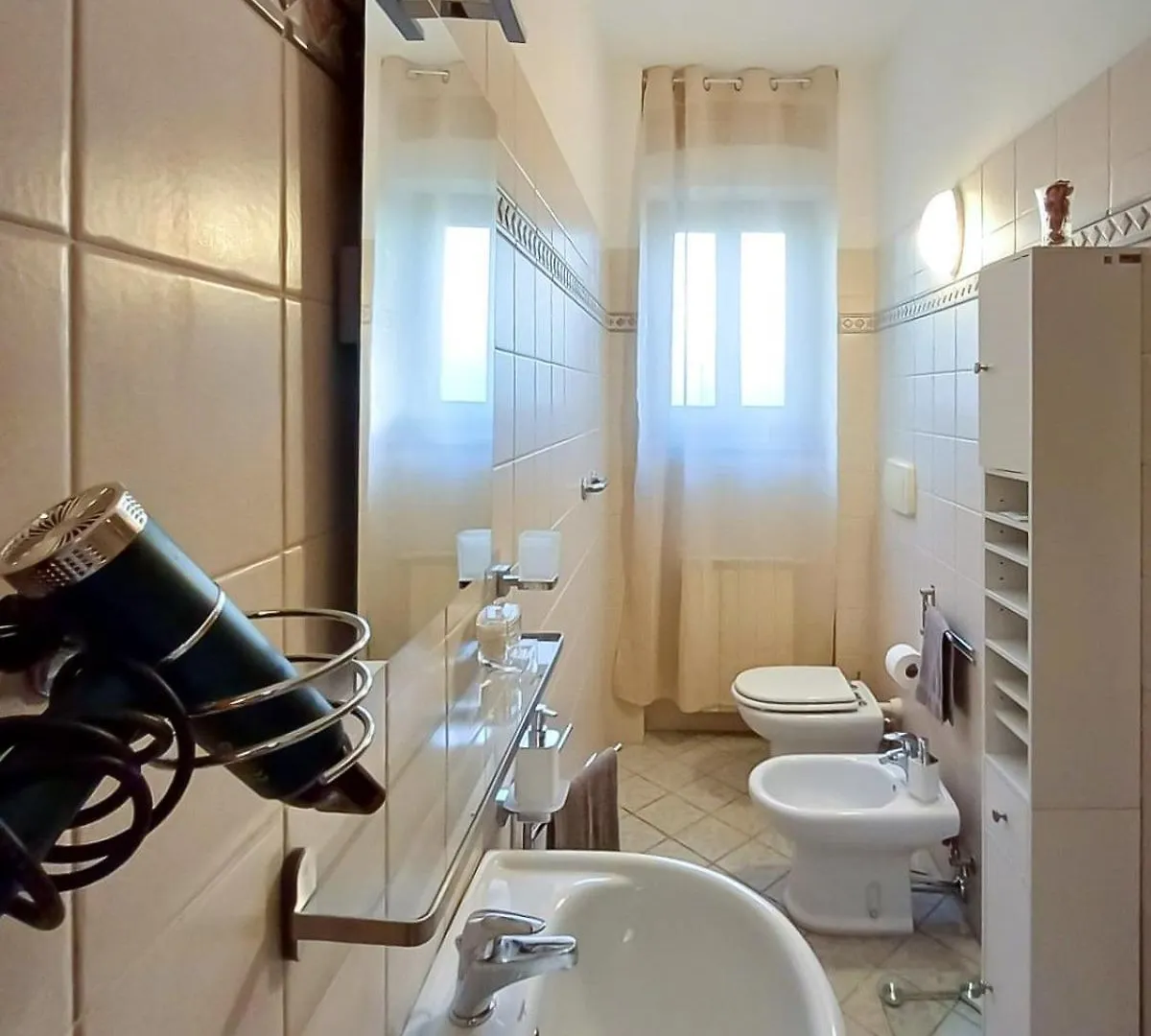 Comodo Appartamento Con 2 Giardini E Vasca Idromassaggio Florence Apartment