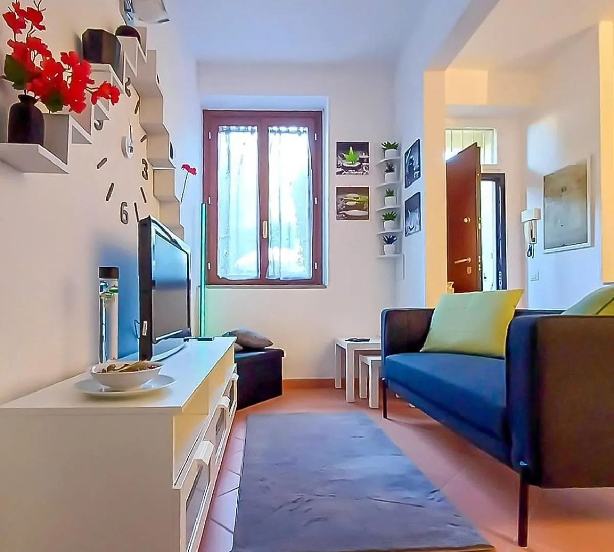 Apartment Comodo Appartamento Con 2 Giardini E Vasca Idromassaggio Florence